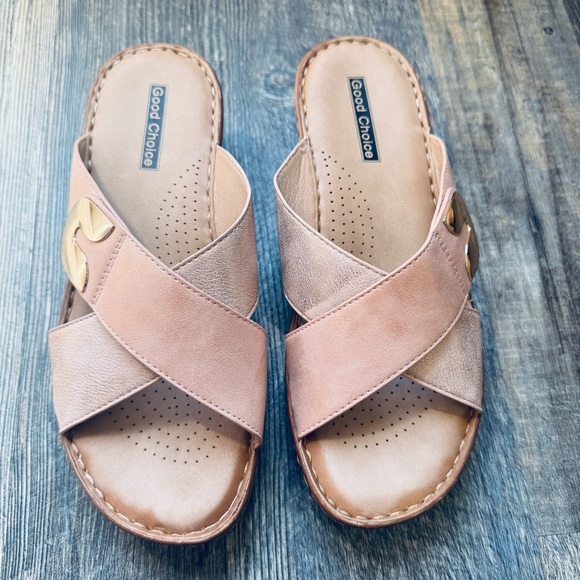 Good choice pink sandal - Picture 1 of 6